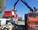 С улиц Астрахани за два дня вывезли более 84 тонн мусора