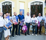 Депутаты Думы Астраханской области приняли участие в благотворительном сборе для школьников из Кременского района ЛНР