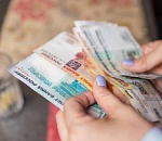 Через три года астраханцы будут получать 56 000 рублей в месяц