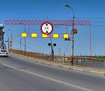 На Старом мосту в Астрахани поставят ограничительную рамку для большегрузов