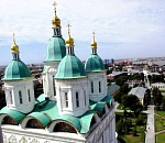 Завтра в Астрахани праздничные богослужения на Пасху пройдут в 27 храмах