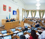 В первом полугодии Дума Астраханской области приняла 51 закон