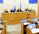 Дума Астраханской области расширила возможности муниципалитетов готовить по целевой подготовке кадров в вузах