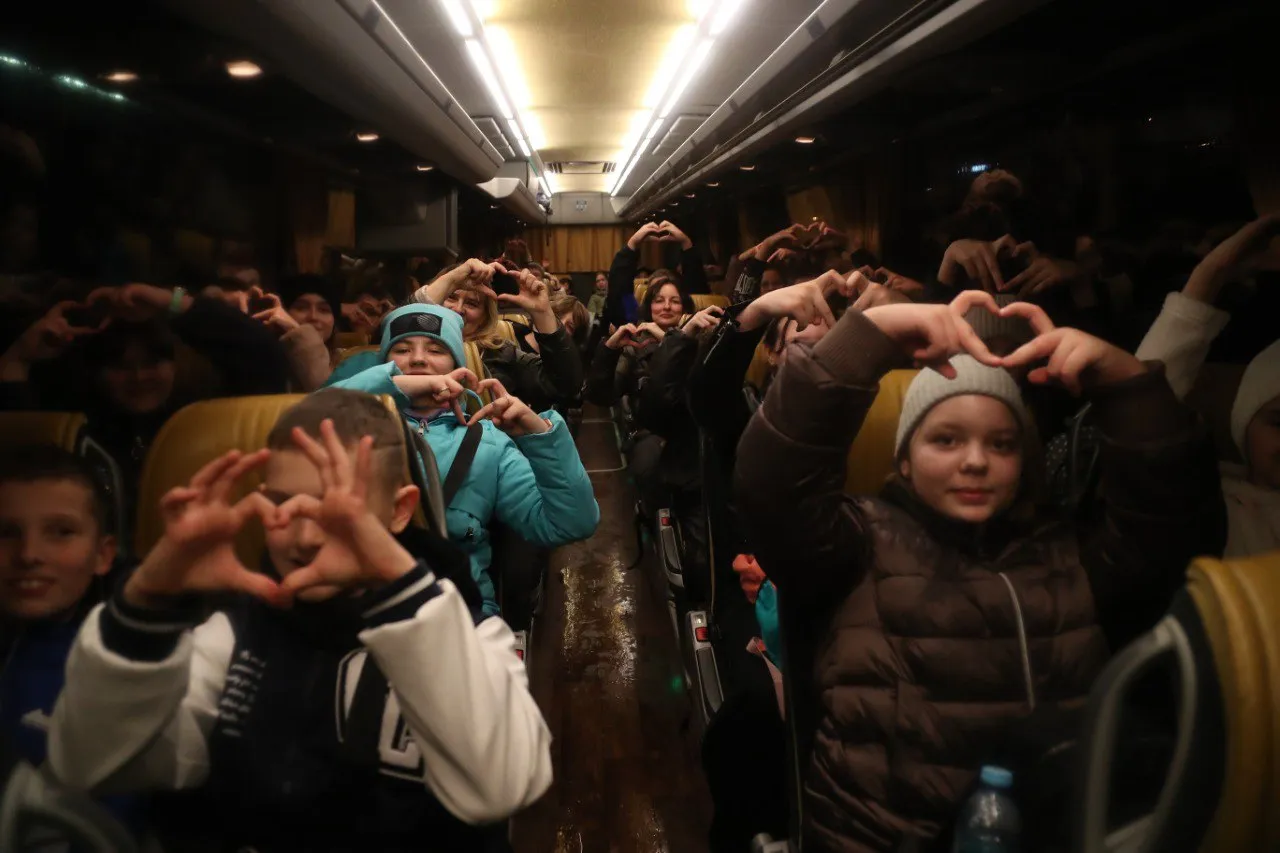 150 детей из Белгорода прибыли поездом в Астрахань