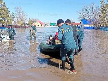 В Астрахани объявлен сбор гуманитарной помощи для жителей Оренбургской области