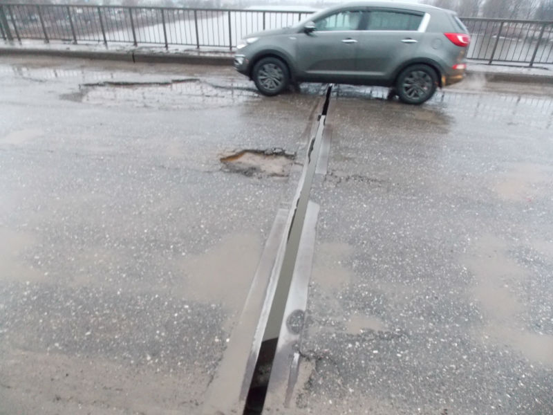 В Астрахани пройдут 2 митинга негодующих из-за долгого ремонта Кирикилинского моста