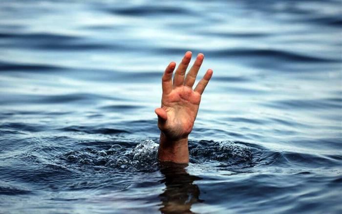 На юге Астраханской области за воскресенье в двух разных местах нашли утонувших мужчин