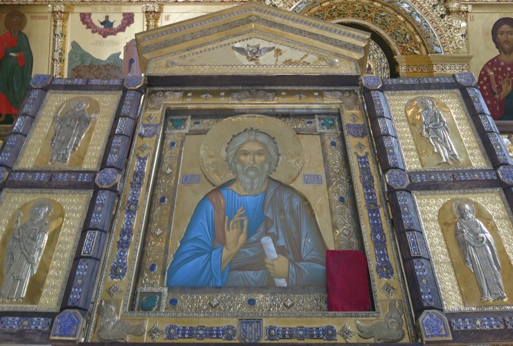 В Астрахань прибыла главная икона Военно-морского флота