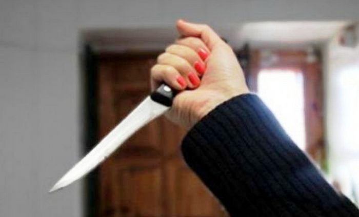 В Астрахани женщина «поздравила» соседа с 23 февраля пятью ударами ножом