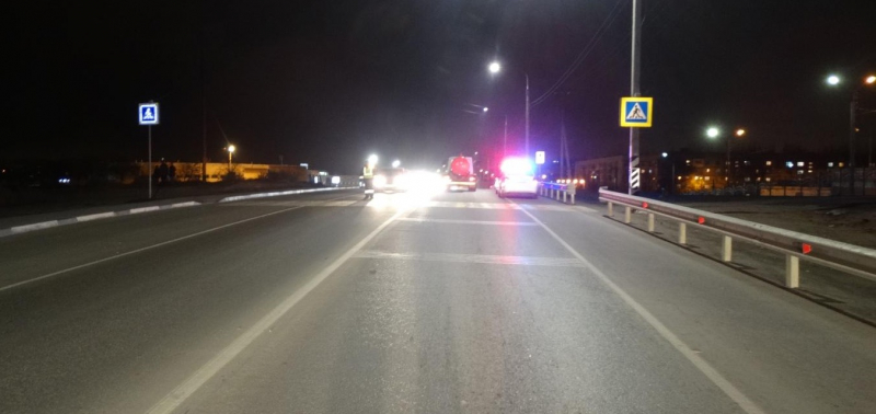 В Астрахани водитель иномарки сбил школьницу на "зебре" и скрылся