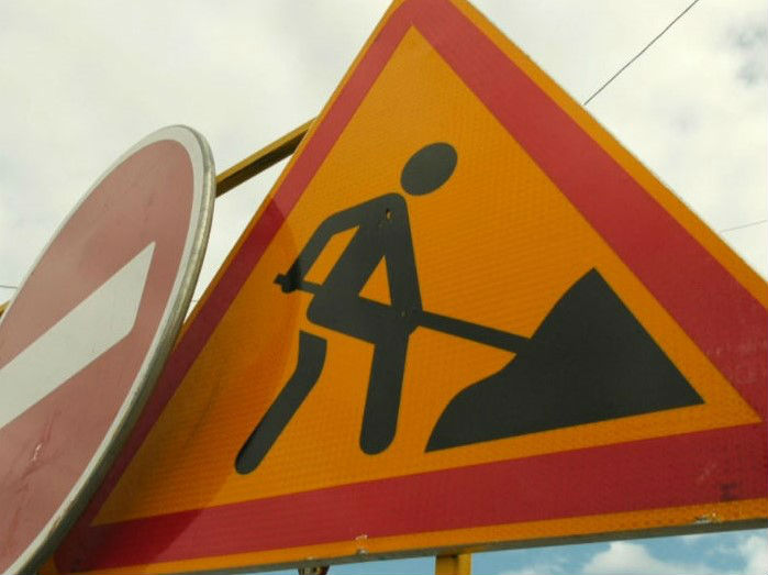 На одной из улиц Астрахани на три месяца ограничат движение и изменят движение маршруток