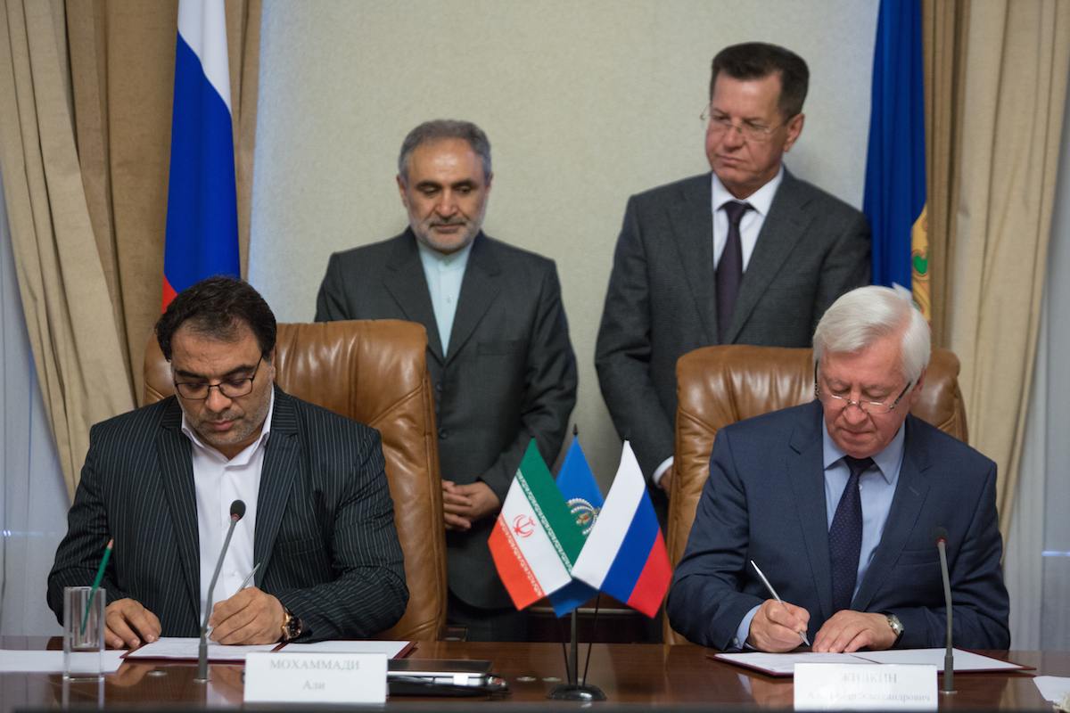 Астраханский завод построит пять буровых платформ для Ирана