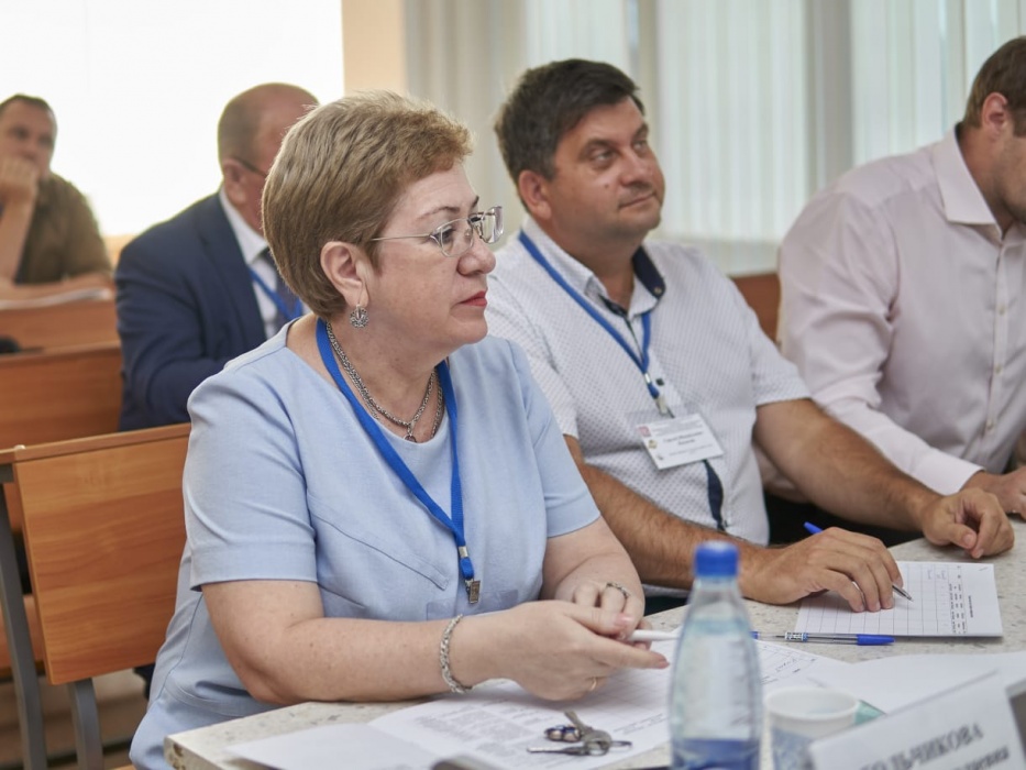 ЛУКОЙЛ И АГТУ провели юбилейную научную конференцию