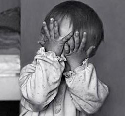 РОССИЯНЕ СТРАШАТСЯ СНИЖЕНИЯ ЗАРАБОТНОЙ ПЛАТЫ. А выборов не боятся