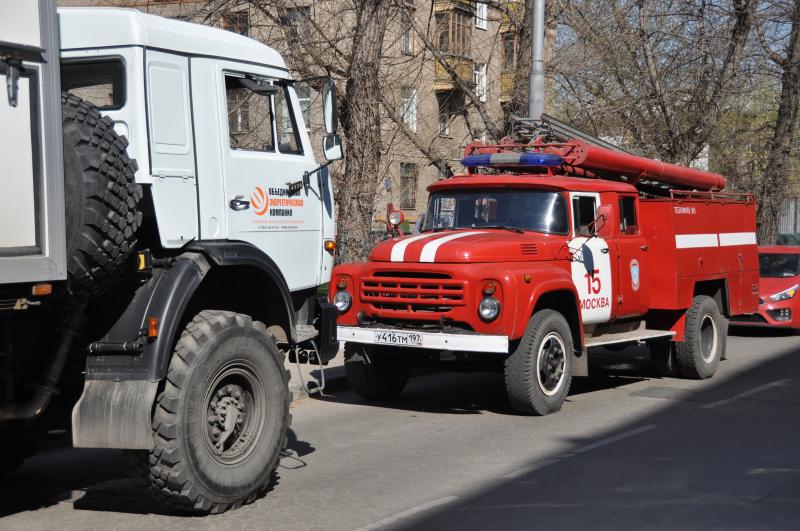 25-летнего астраханца вынесли из горящей квартиры