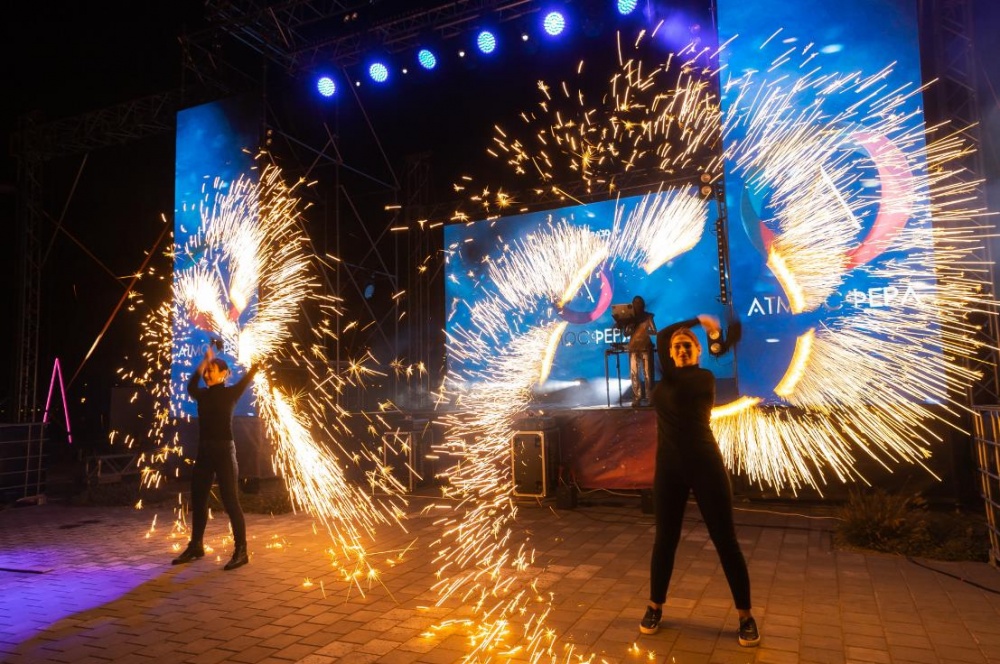 Виктор Тарасенко: «Мы создаем жизнь, которой люди еще не жили. И способствуем этой жизни»