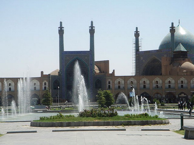 Президент «Делового Каспия» предложил открыть авиарейс из Астрахани в Тегеран