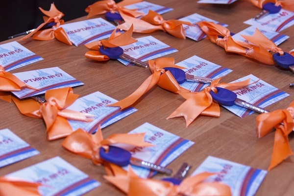 В Астраханской области 439 детей-сирот получили новое жилье в 2014 году 