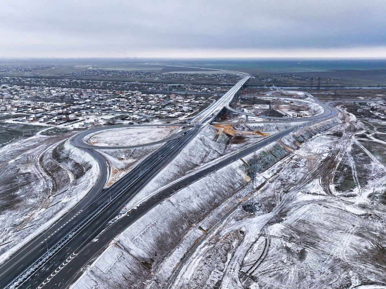 Дорога из Астрахани на Москву, минуя Волгоград, построена