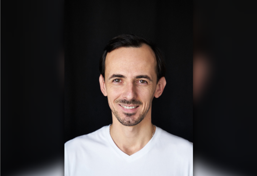 Астраханец стал участником юмористического проекта Сергея Светлакова