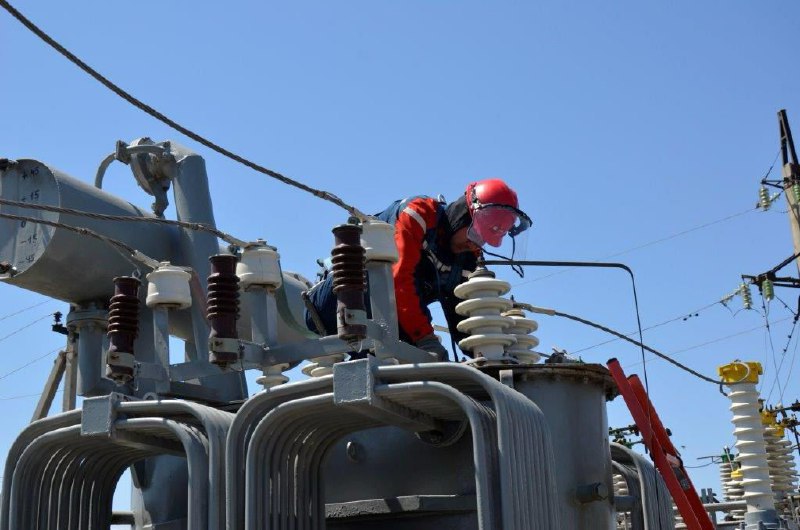 На астраханских электроподстанциях проверяют защиту от молнии  