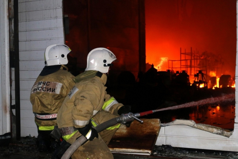 Астраханский завод резиновой обуви продолжит работу