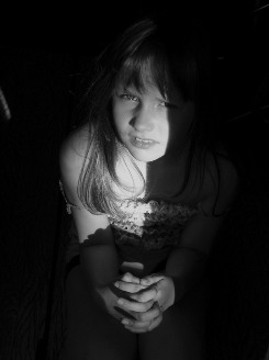 8-летняя девочка сутки пряталась в здании разрушенной пожарной части