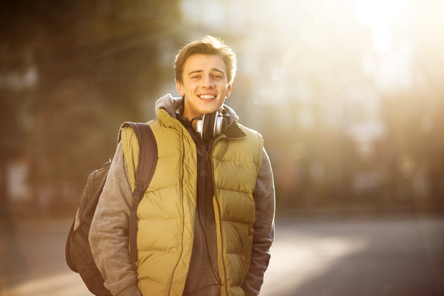 Старшеклассники могут испытать себя во Всероссийской олимпиаде по финансовому рынку