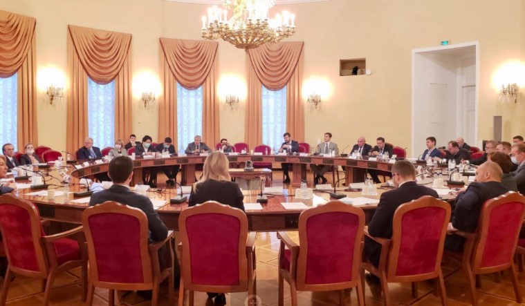 Леонид Огуль провел первое заседание Экспертного совета Комитета Госдумы по охране здоровья 