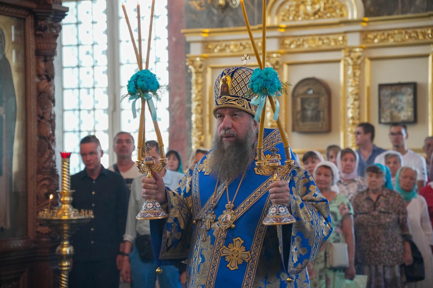 Православные астраханцы отмечают Успение Пресвятой Богородицы