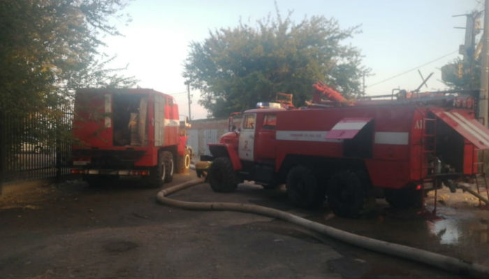Крупный пожар в Трусовском районе Астрахани потушили