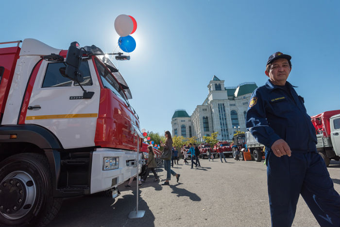 В Астрахани прошла выставка пожарно-спасательной техники. Фоторепортаж Максима Коротченко