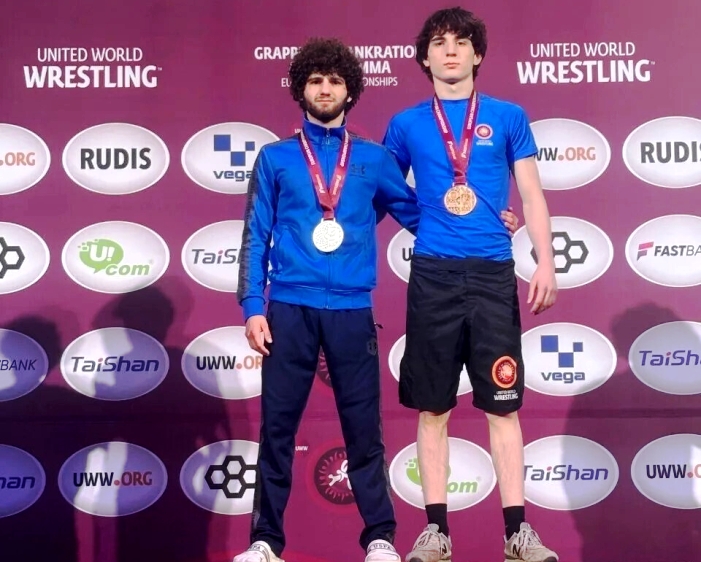 Два молодых астраханца стали призерами чемпионата Европы по смешанным единоборствам