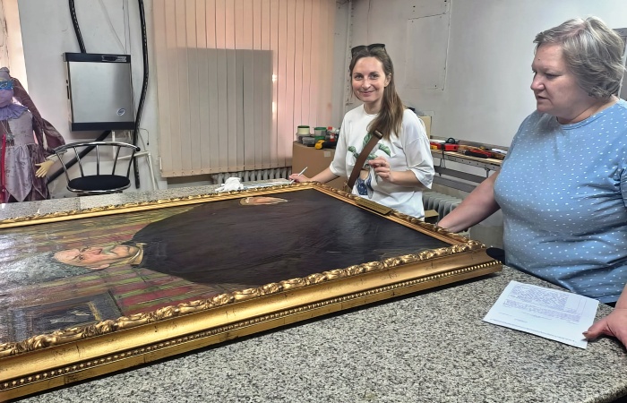 Астраханская картинная галерея отправила на столичную выставку портрет «короля репортеров»