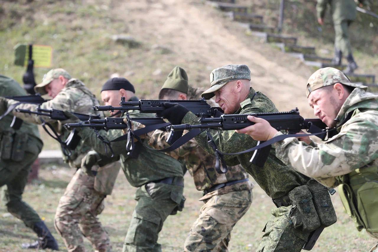 Астраханцам увеличили выплату при заключении контракта с Минобороны РФ