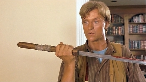 Остановки транспорта в Астрахани собираются мостить «плиткой для слепых»