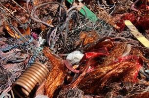 Двое астраханцев ради цветного металла громили офисы и склады