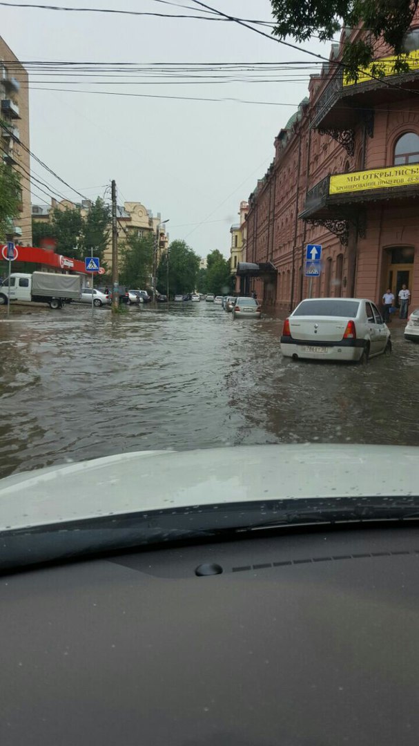 Фото дня. Астрахань - не Milky Way, она тонет