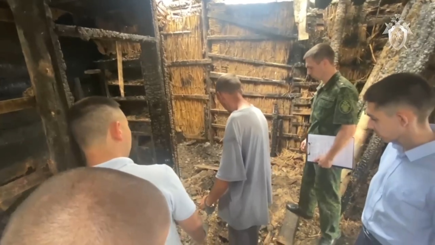 Пожар на улице Луговой, где нашли тело астраханца, случился из-за поджога
