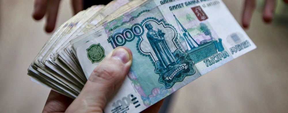 Астраханка с приятелем нагрели руки на вступительных экзаменах в медакадемию