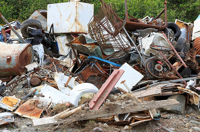 Более 100 га сельхозугодий в Астраханской области превратились в свалки
