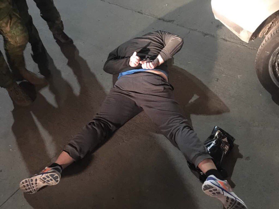 Начальник управления администрации Астрахани задержан за взятку