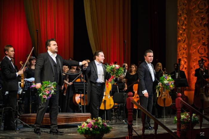 В Астрахани выступили солисты Большого театра