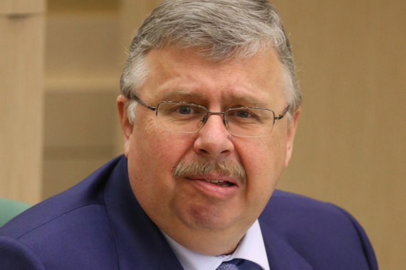 Медведев отправил в отставку главного таможенника России