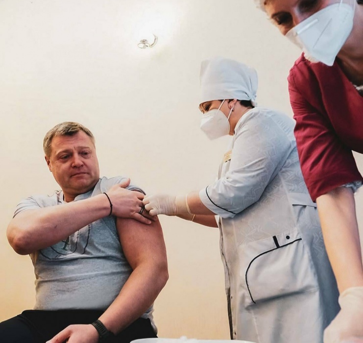 Игорь Бабушкин сделал прививку от коронавируса и призывает других вакцинироваться
