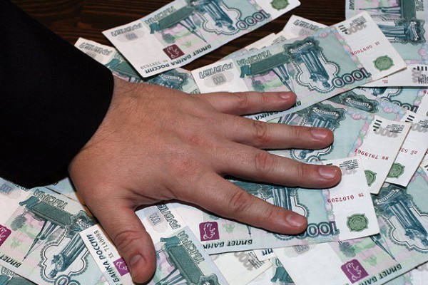 В Астрахани глава ТСЖ присвоил 800 тысяч коммунальных платежей жильцов 