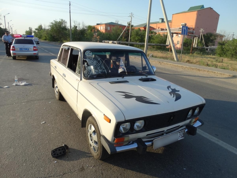 В Астрахани автомобиль сбил пешехода