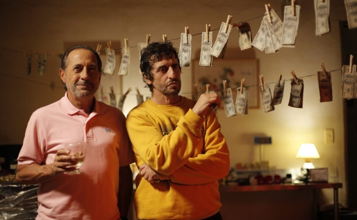 Афера века: под Астраханью мошенница разбогатела на государственной выплате