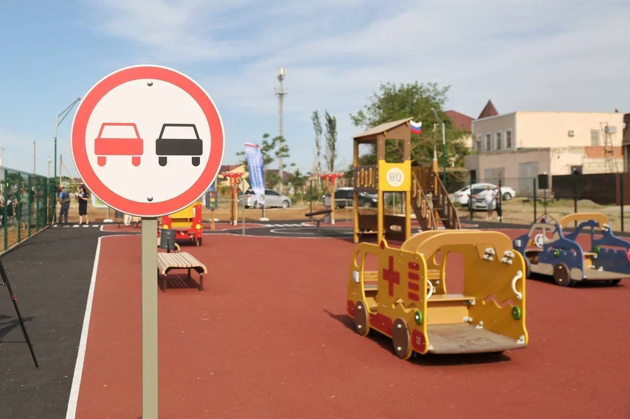 Более 30 парков и скверов благоустроили в Астраханской области в этом году