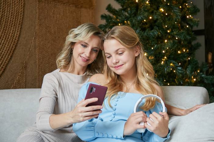 Китайские бренды впервые заняли все верхние позиции в розничной сети МегаФона и Yota